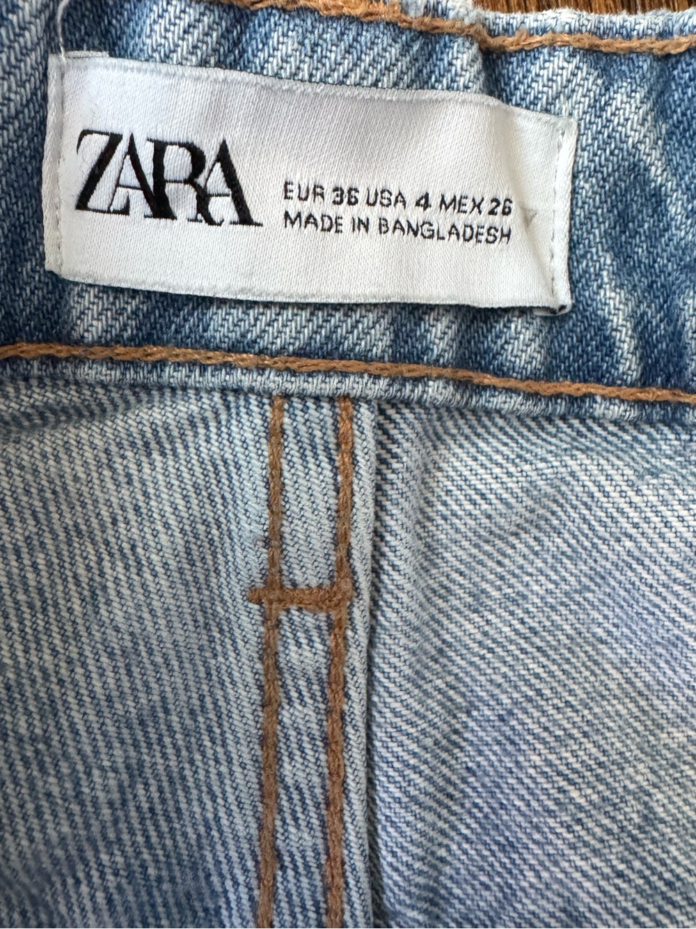 Zara Light Blue Distressed Denim Shorts Size 4 - Picture 6 of 7